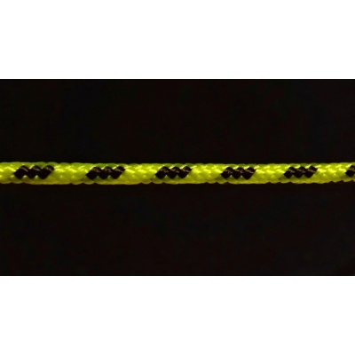 mr03 above-black 437636808